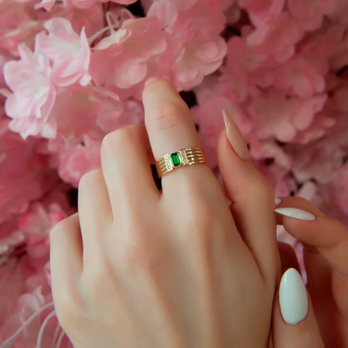 14K Gold Emerald and Diamond Ring