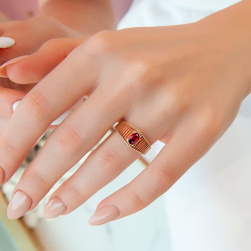 Ribbed Gold Band with Red Ruby Gemstone