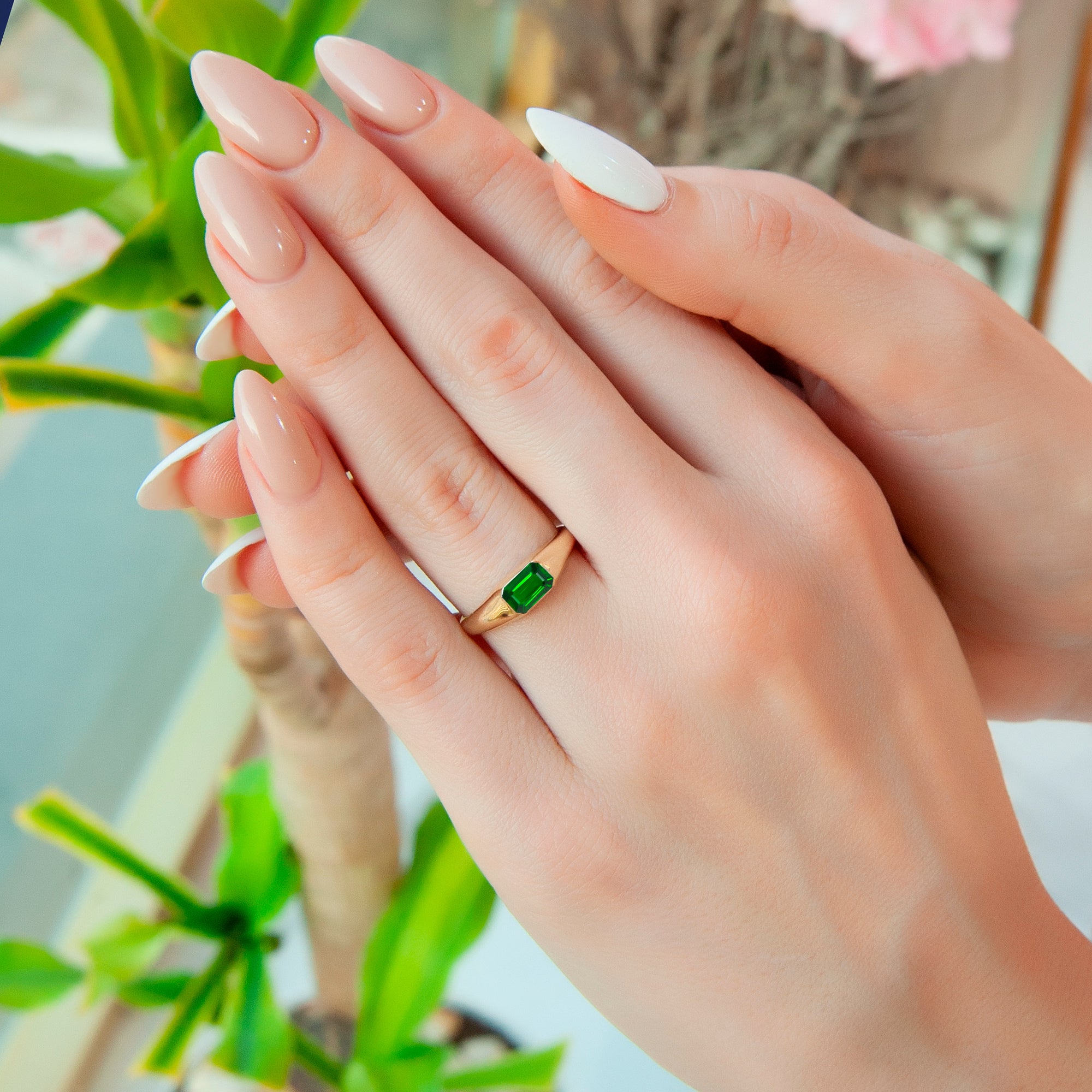 14K Gold Rectangular Emerald, Unisex Ring