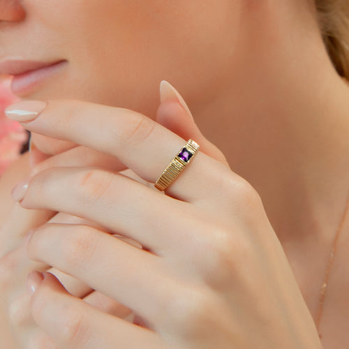 Amethyst Gold Ring with Princess Cut Purple Amethyst