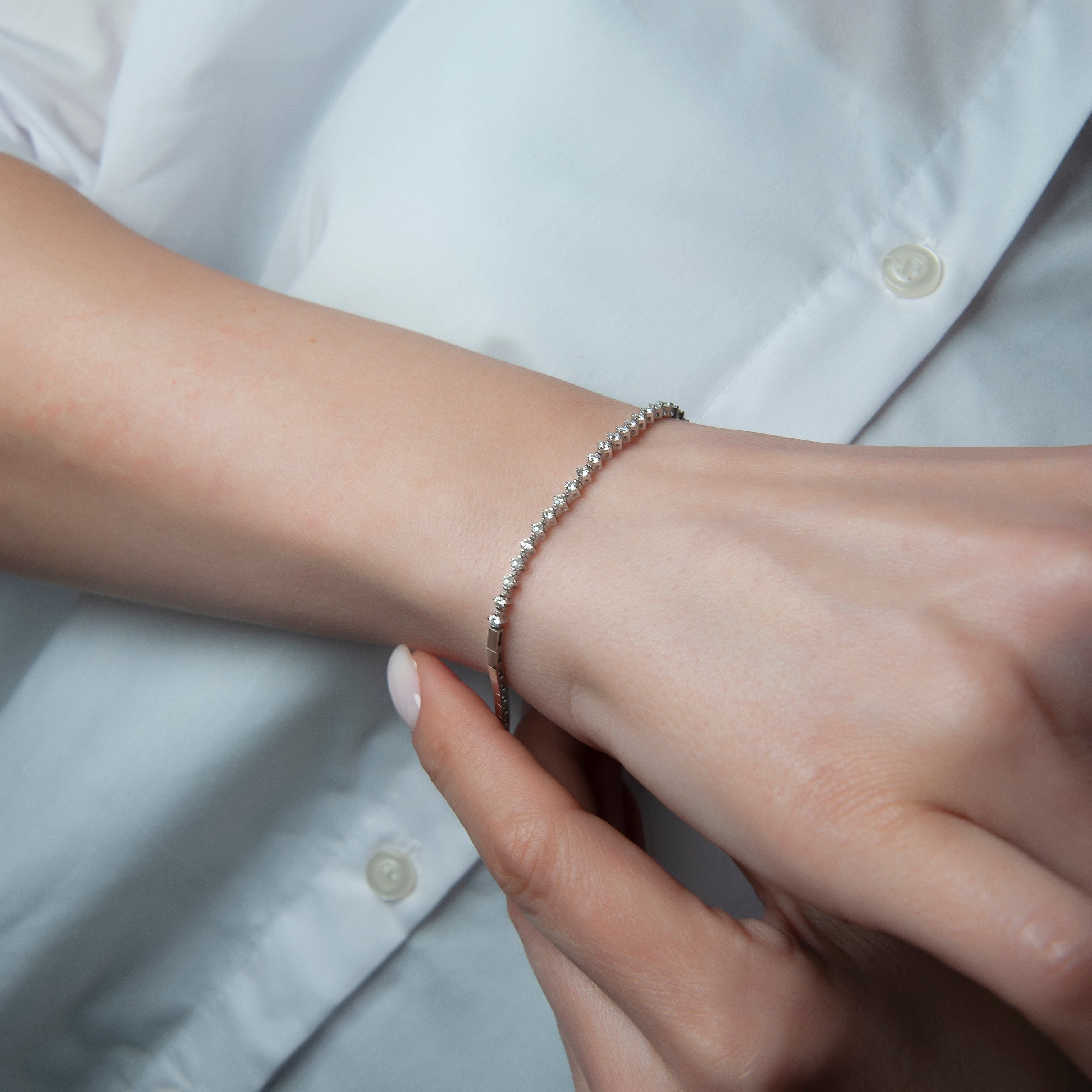 14K Solid Gold Diamond Tennis Bracelet / Everyday Diamond Bracelet