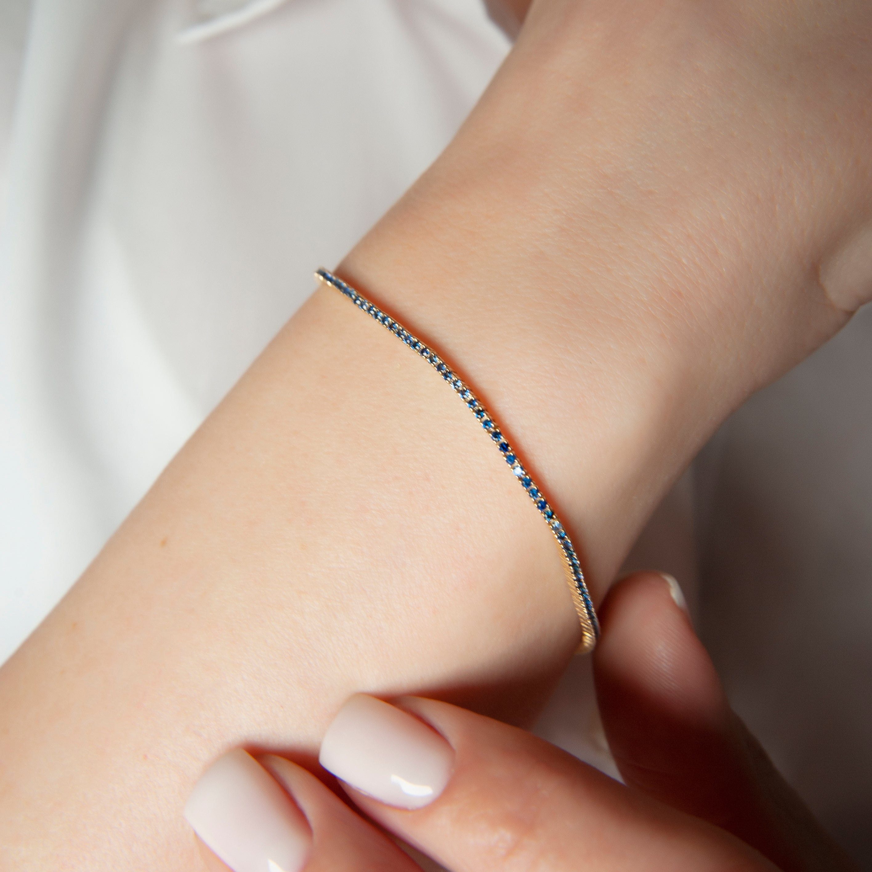 14K Gold Natural Sapphire Tennis Bracelet / Dainty Blue Sapphire Bracelet