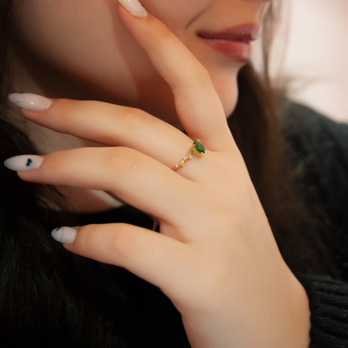 Oval Cut Green Emerald Engagement Ring