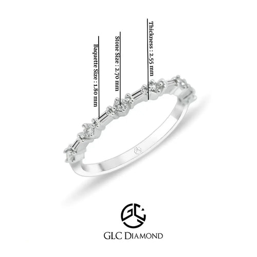 Baguette and Round Cut Diamond Design Ring