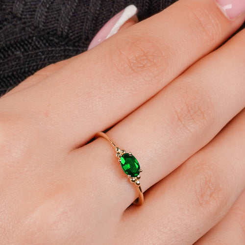 14K Solid Gold Oval Emerald Solitaire Ring