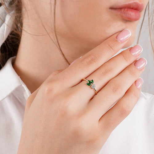 Diamond Emerald Flower Ring, 14K Gold Everyday Ring