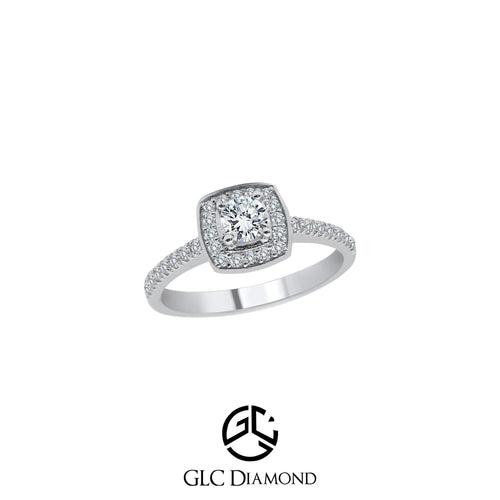 0,65 Carat Cushion Cut Halo Engagement Ring