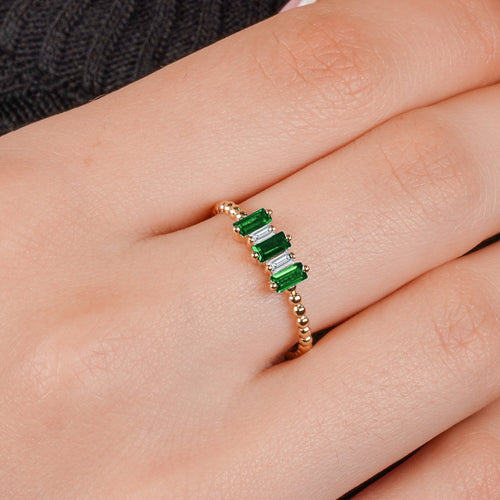 14K Gold Baguette Emerald Ring