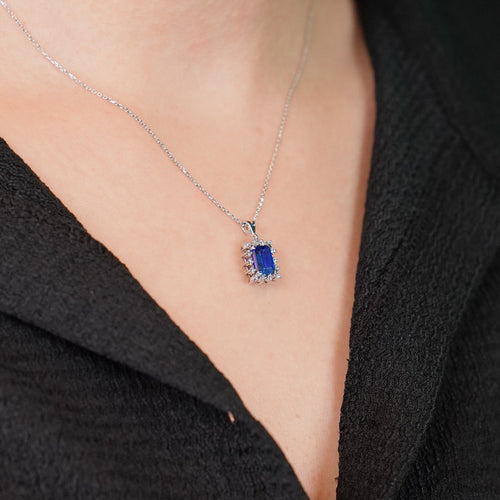 Quality Unique Emerald Blue Sapphire Single Cut Diamond Halo Necklace