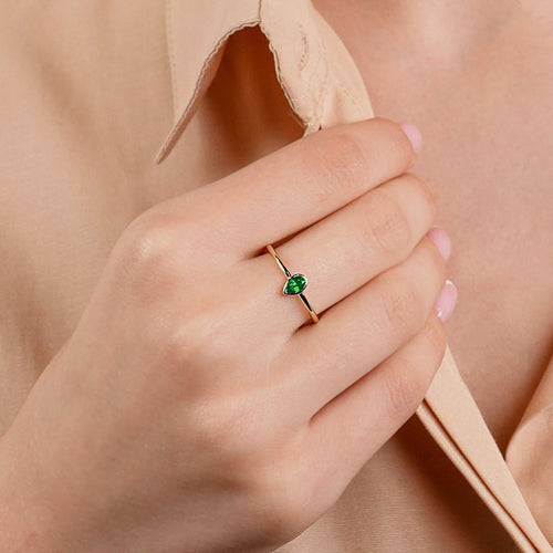 14K Solid Gold Pear Cut Solitaire Emerald Ring