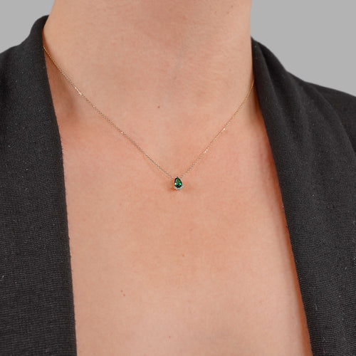 14K Solid Gold Pear Cut Green Emerald Necklace