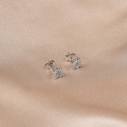 14K White Gold Minimalist Earrings