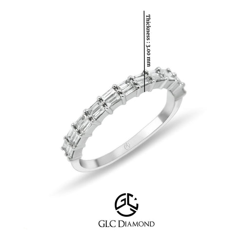 Handmade and Minimal Diamond Ring