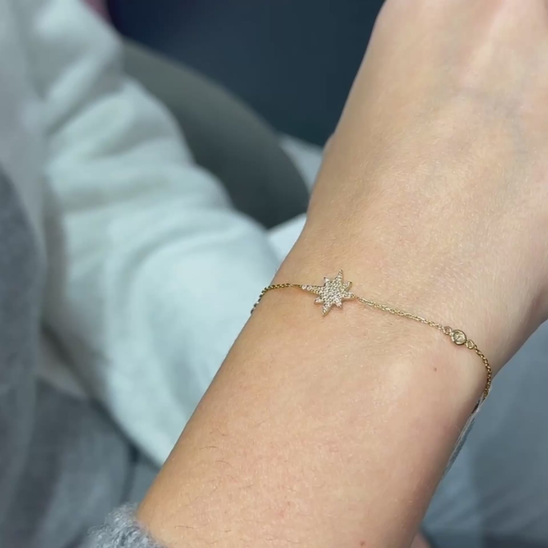 14K Solid Gold Star Bracelet